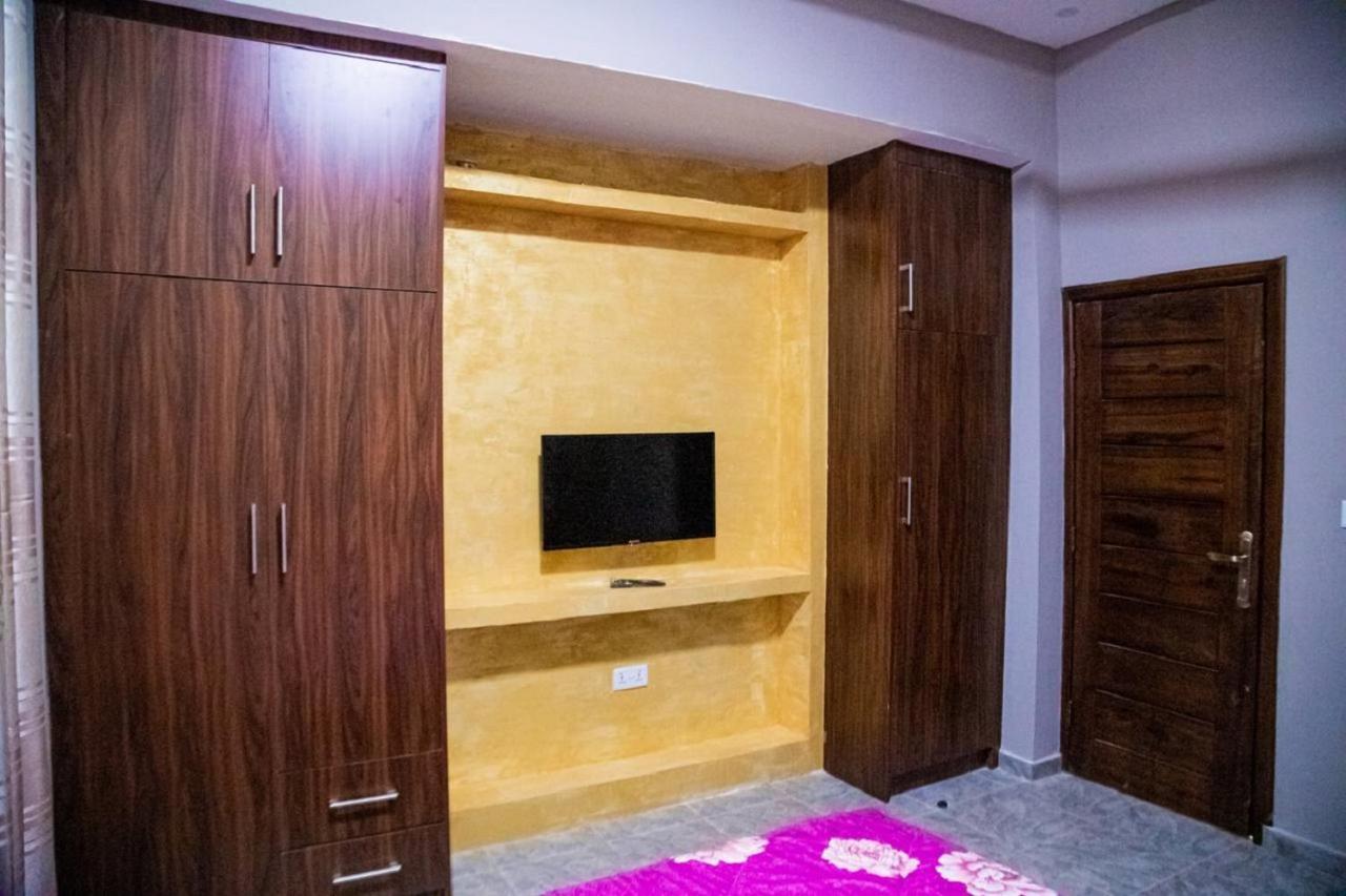 Bays Boutique Apartment Accra Extérieur photo